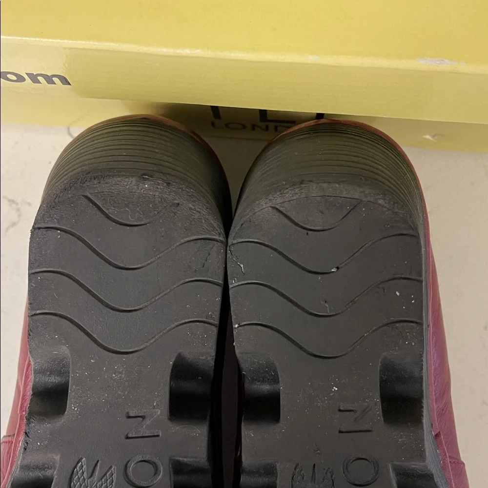 FLY London Women's Wedge Pump Bordeaux Pumps Size Euro 39 US 8 - 8 1/2 approx - Picture 14 of 17